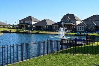 Building Photo - 29438 Westhope Dr
