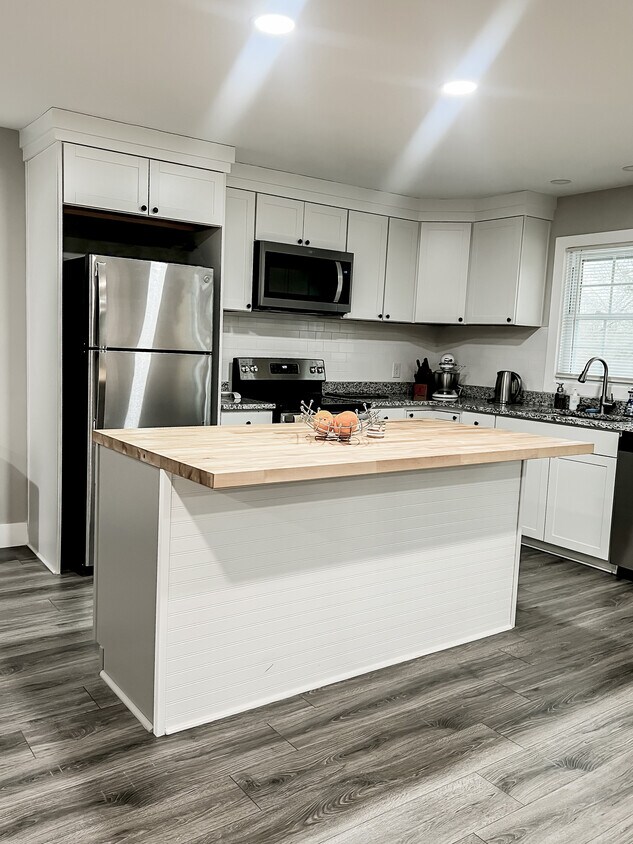 175 Hidden Lake Dr, Chesnee, SC 29323 House Rental in Chesnee, SC