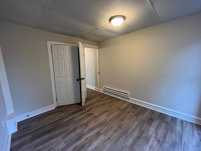 Building Photo - 120 N Conococheague St