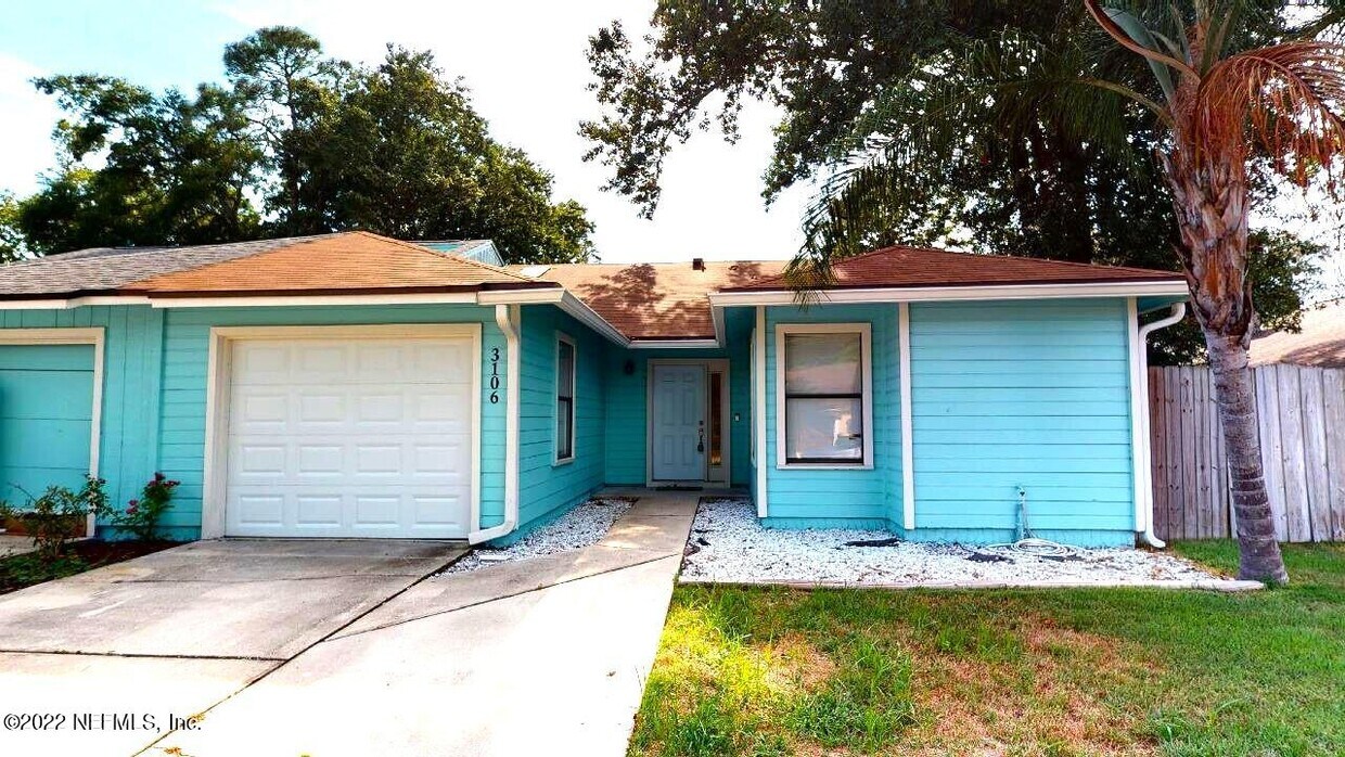 Primary Photo - 3106 Coral Reef Dr