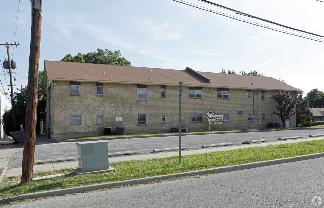 Foto del edificio - Quaker Court Apartment Homes