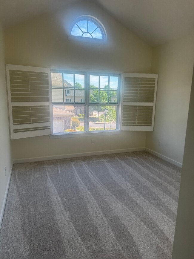 Building Photo - 11900 CHIANTI Dr