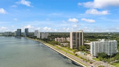 Building Photo - 4141 Bayshore Blvd
