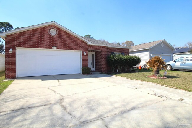 Foto del edificio - 5865 Dandelion Ln