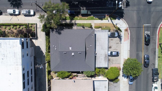 Building Photo - 3560 Emerald St