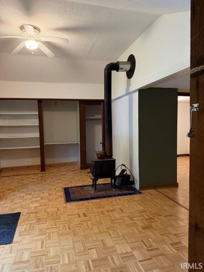 Building Photo - 5870 IN-46