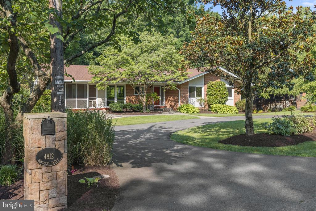 Primary Photo - 4812 Randolph Dr