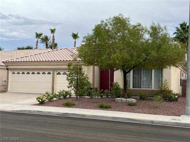 Building Photo - 2489 Sedona Cedar Ave