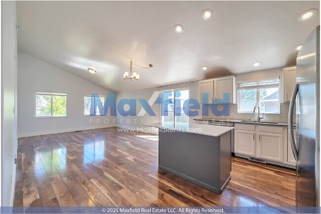 Foto del edificio - Saratoga Springs - Harvest Hills - 5 Bedroom 3 Bath - Pet Friendly