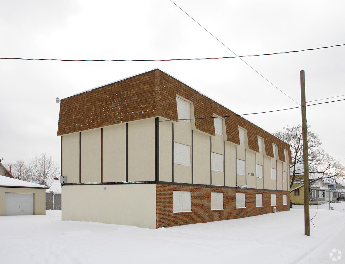 Foto principal - 478 Ryan Ave