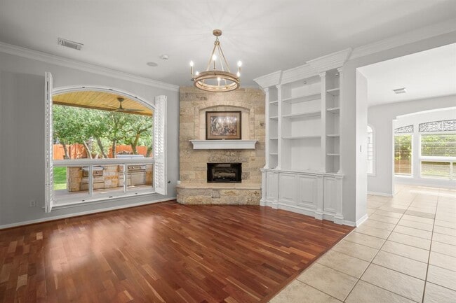 Building Photo - 6612 Casimir Cove