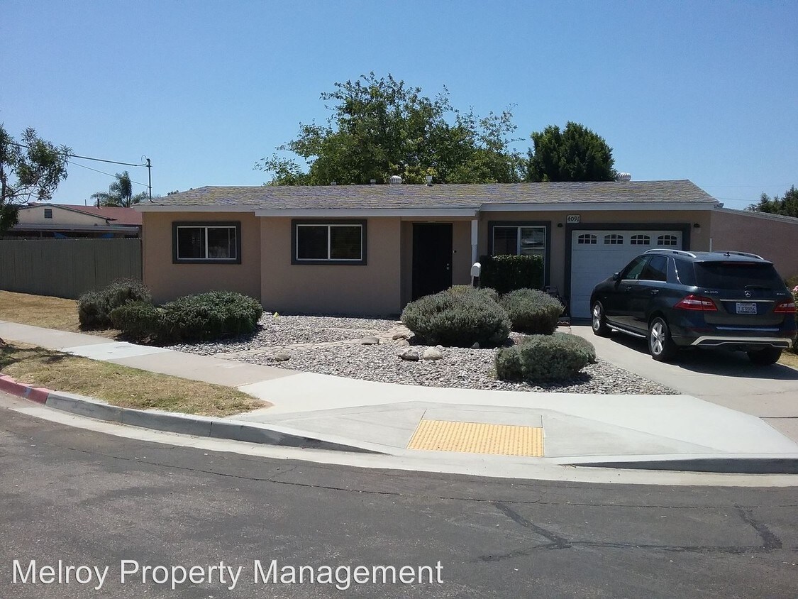 Primary Photo - 4091 Willamette Ave