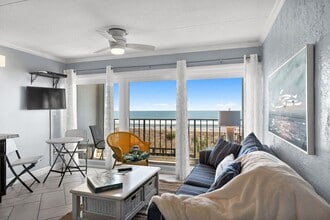Building Photo - 222 Carolina Beach Ave N