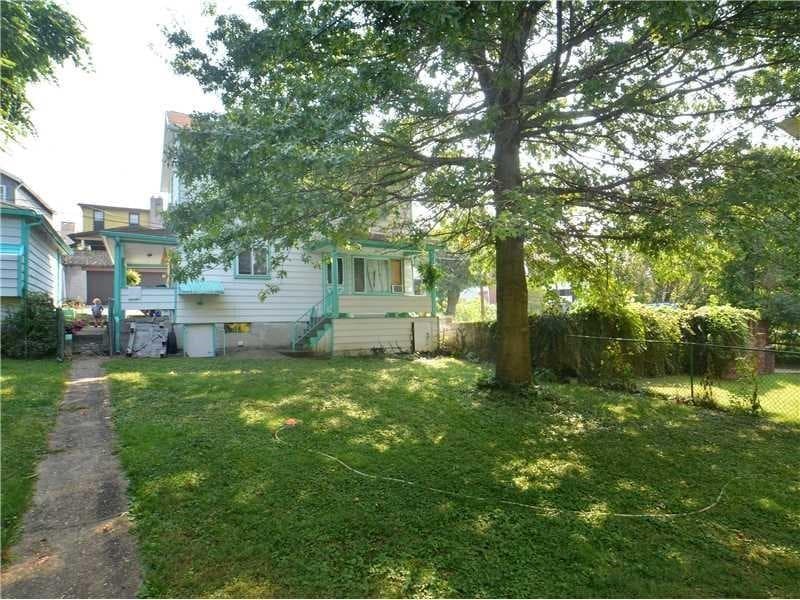 Primary Photo - 629 1/2 Walnut St