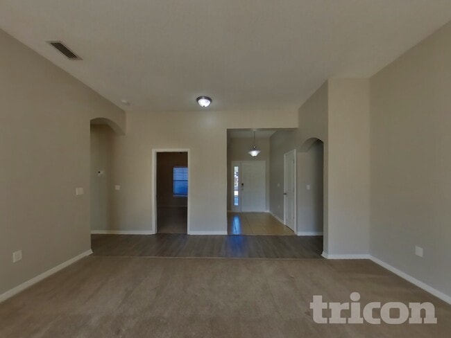 Building Photo - 9250 Spider Lily Ln