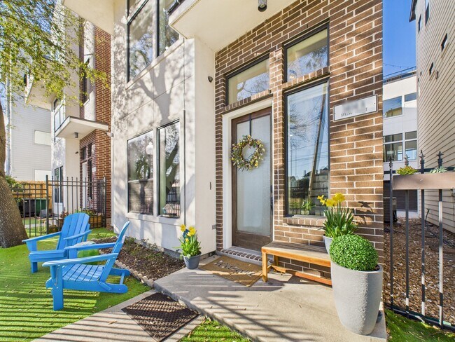 Foto del edificio - 1404 Spring St