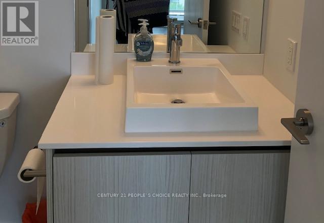 Building Photo - 251 Manitoba St