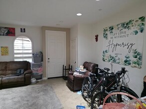 Building Photo - 16 Paseo del Rey