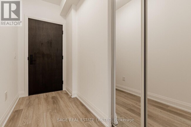 Photo du bâtiment - 20 Soudan Ave