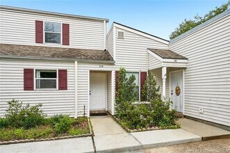 Building Photo - 112 Birdie Dr