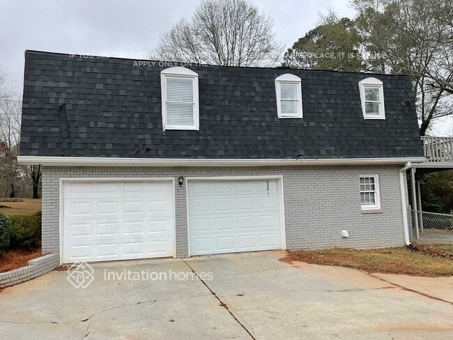 Building Photo - 277 Lancelot Way