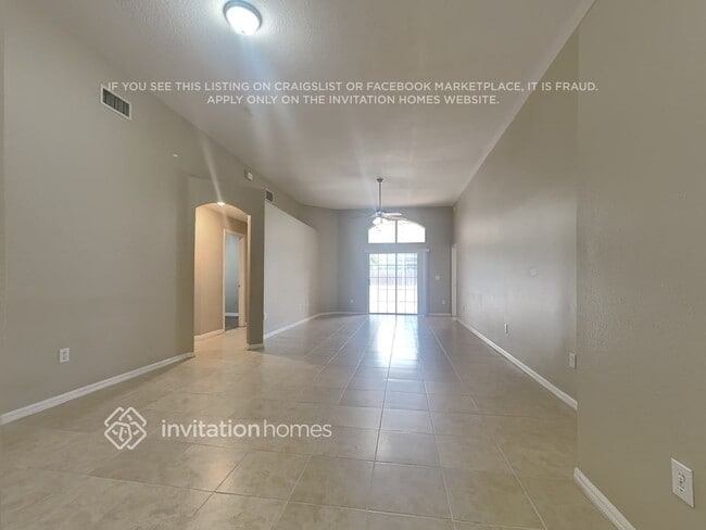 Foto del edificio - 11815 Easthampton Dr