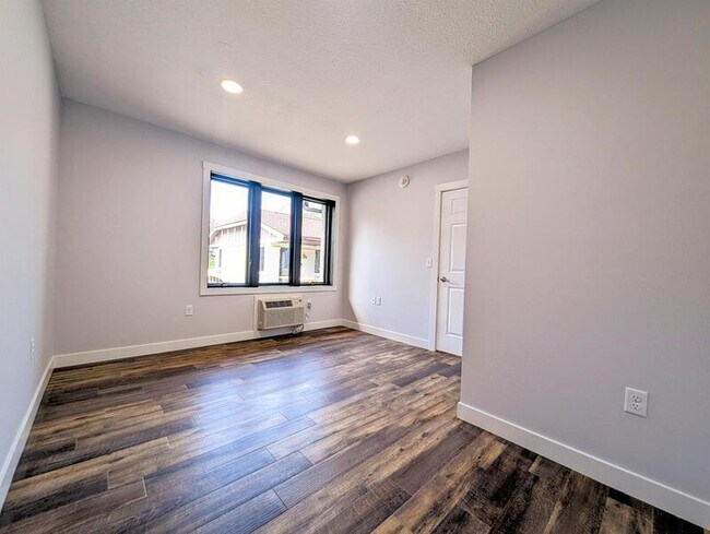 Foto del edificio - 413 Jefferson St