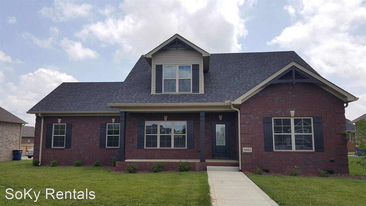 4 br, 2.5 bath House 1402 Ivan Downs Blvd House Rental in Bowling