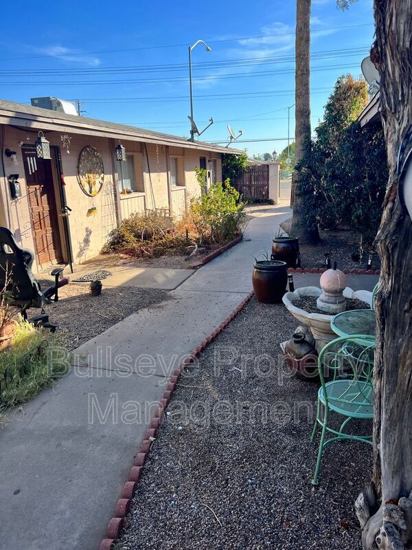 Photo - 454 S Stapley Dr Apartment