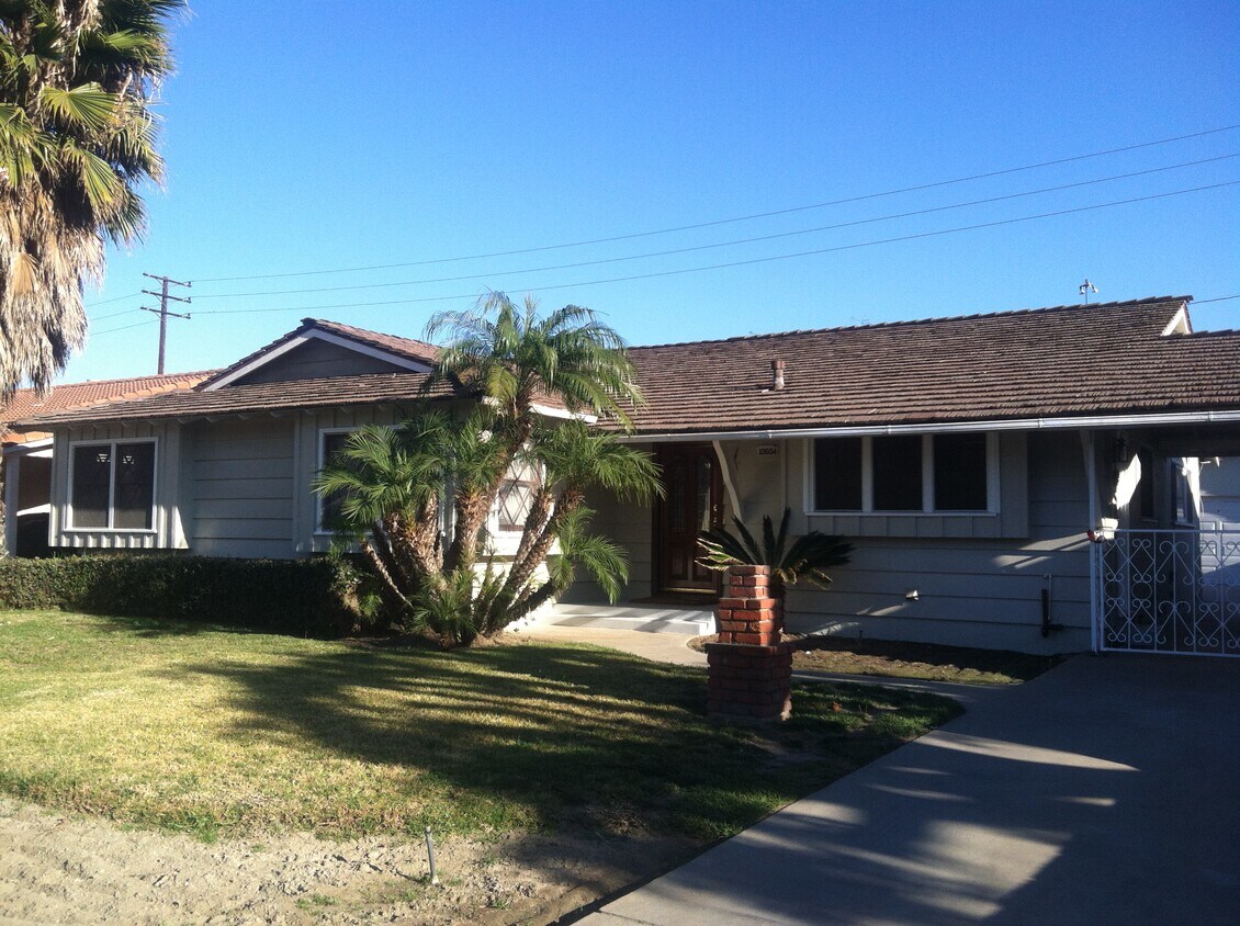 10604 Pico Vista Rd, Downey, CA 90241 House Rental in Downey, CA
