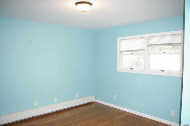 Building Photo - 9 Arleigh Rd