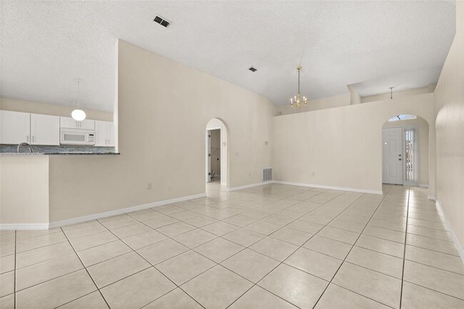 Building Photo - 2533 Quail Park Terrace