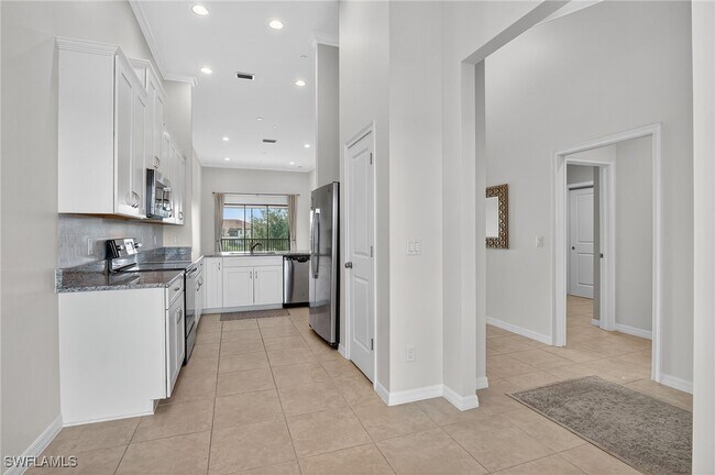 Building Photo - 9386 Pocida Ct