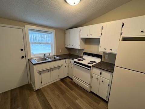 Primary Photo - 205 N 2nd St