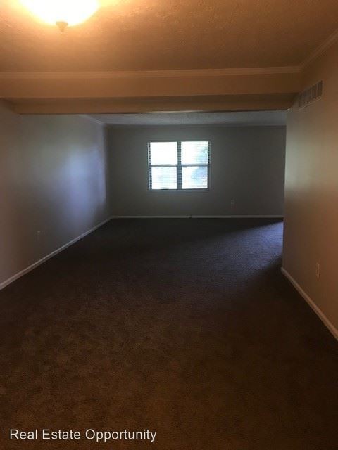 Building Photo - 1329-1333 Orchard Park Dr
