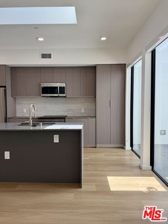 Foto del edificio - 5119 Colfax Ave