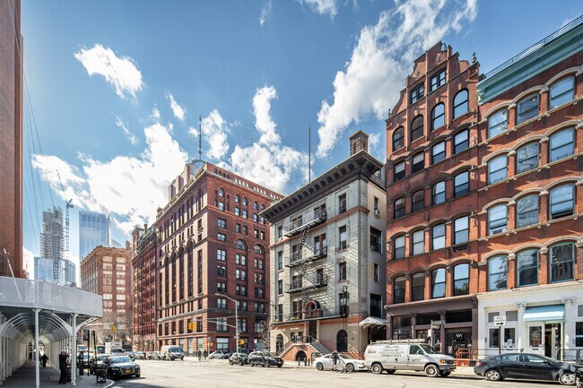 Contexto - 71 Hudson St