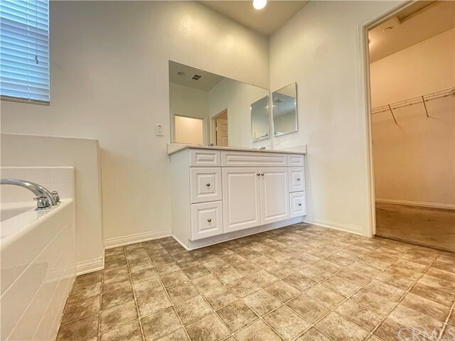 Building Photo - 8590 Cava Dr