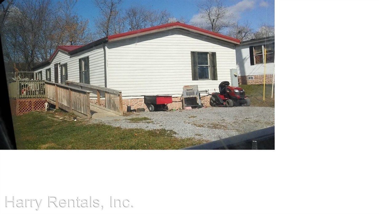Primary Photo - 3 br, 2 bath House - 359 Bland Street