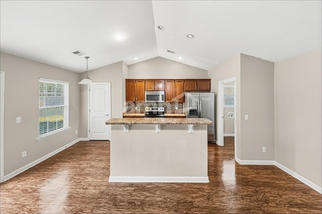 Foto del edificio - 298 Willow Point Cir