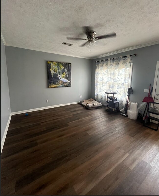 Foto del edificio - Convenient Starkville Home with 2-Car Garage