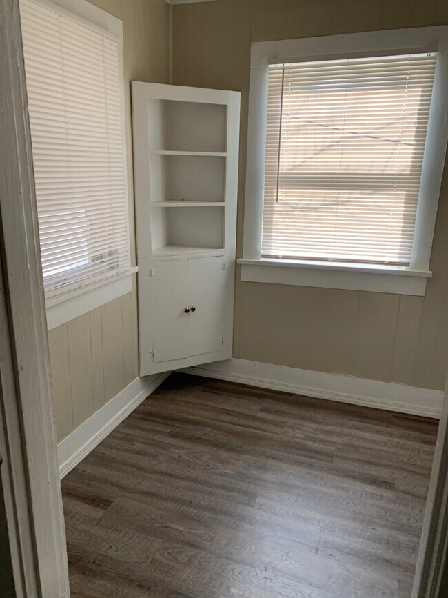 Building Photo - 2014 Polk St