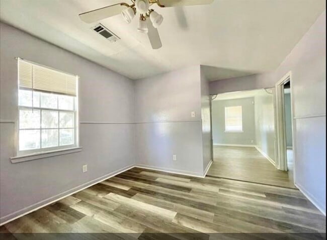 Building Photo - 8745 Kimberly Dr