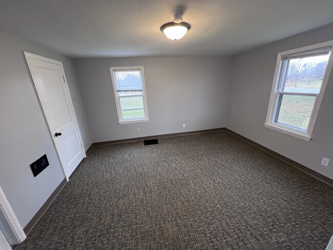 Foto del edificio - 3955 E Vermontville Hwy