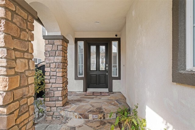 Foto del edificio - 24571 Summerland Cir