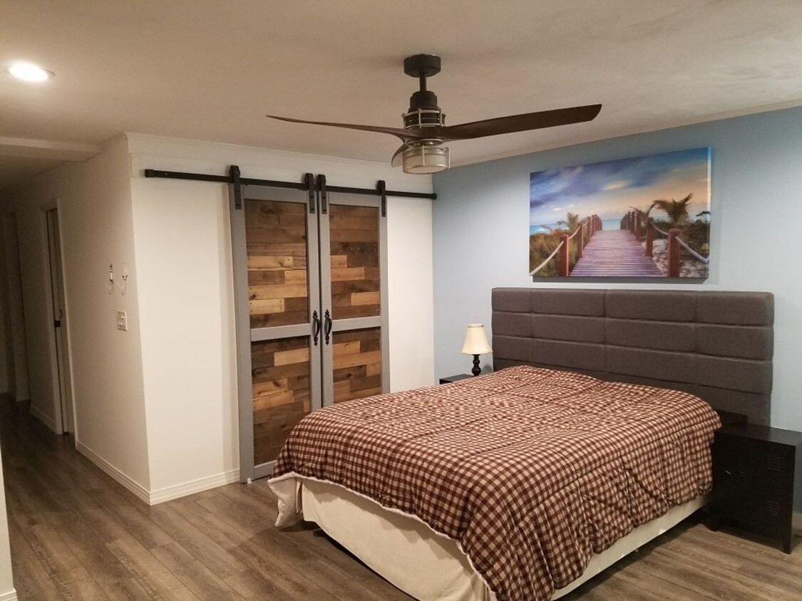 Foto principal - The Forest Townhomes