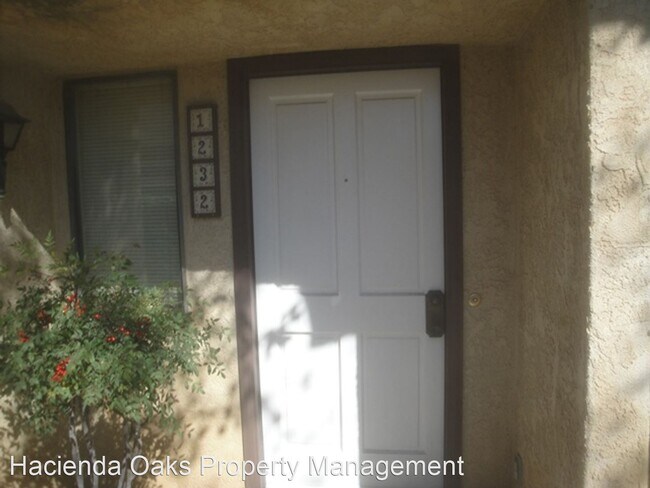 Foto del edificio - 2 br, 2 bath House - 1232 Calle De Campo