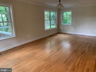 Building Photo - 321 E Forest Trl, Crownsville, MD 21032