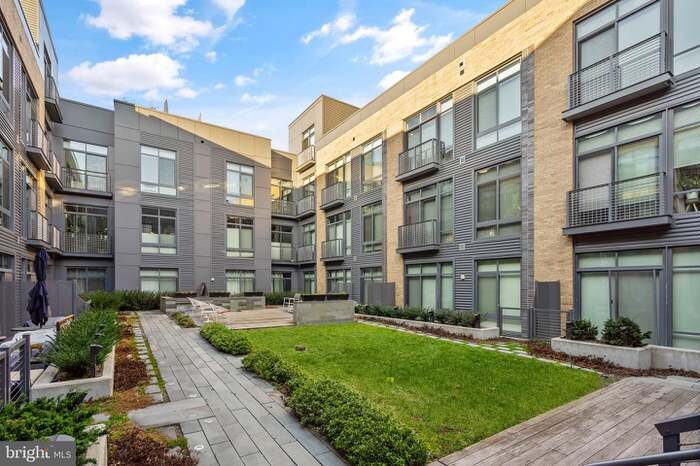 Foto principal - 525 Water St SW