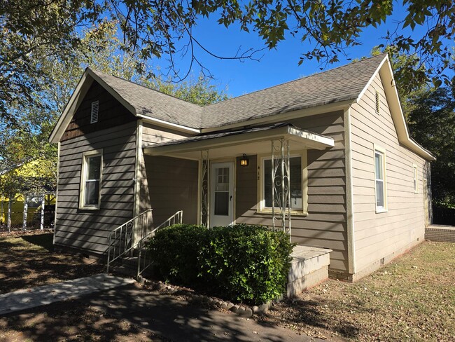 Photo - 412 Park Ave House